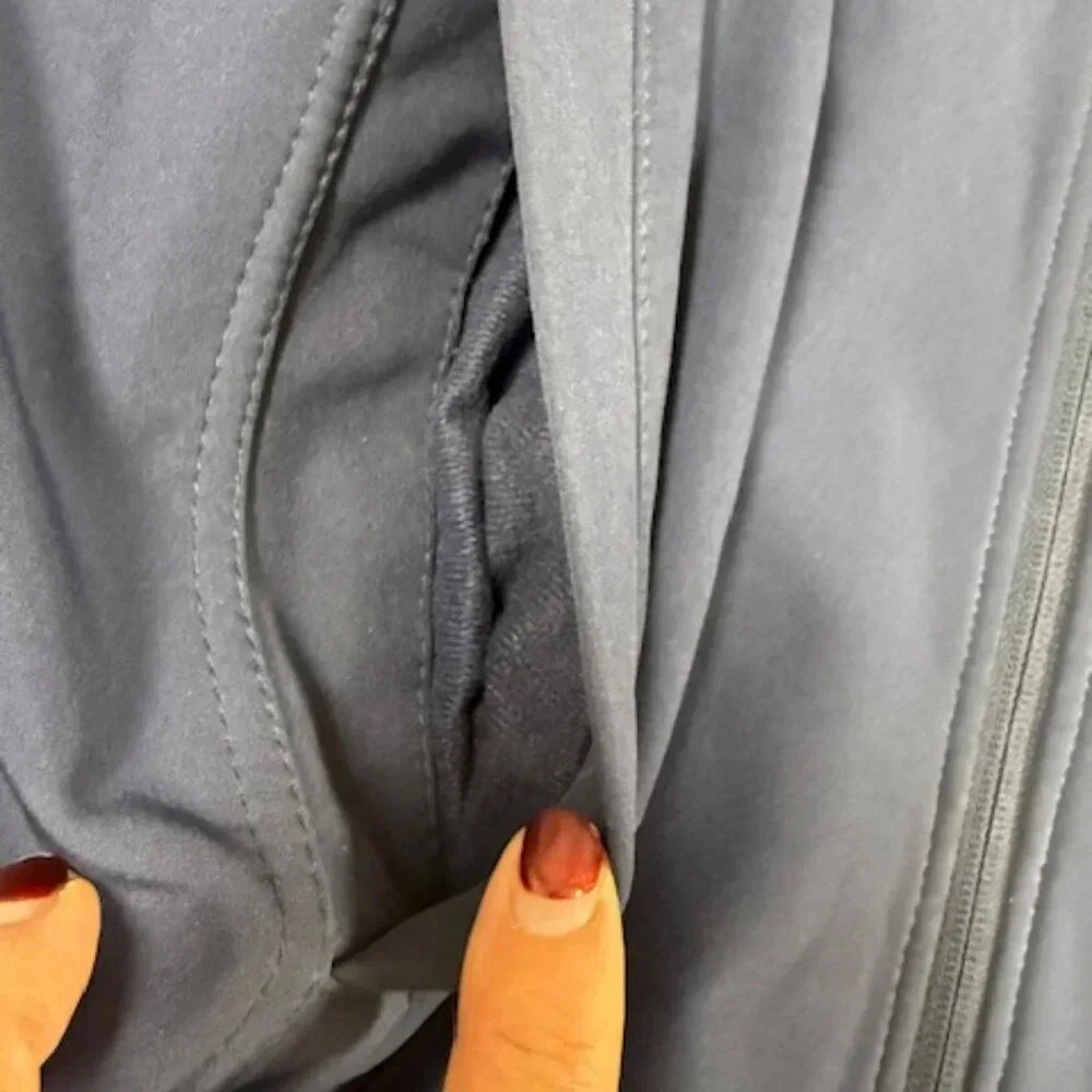 NFL Denver Broncos Mens Large Jacket Full Zip Navy Blue and Embroidered Bronco - Picture 10 of 12